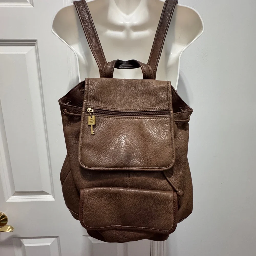 Fossil stylish backpack